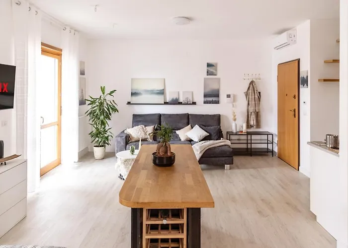 Apartamento Loft Con Terrazzo - 3 Min Dalle Autostrade By Followgreenhouserome Roma